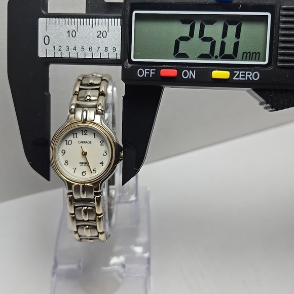 Carriage By Timex N9 WR30M Two Tone Ladies Stainless Indiglo New Battery - Picture 4 of 10